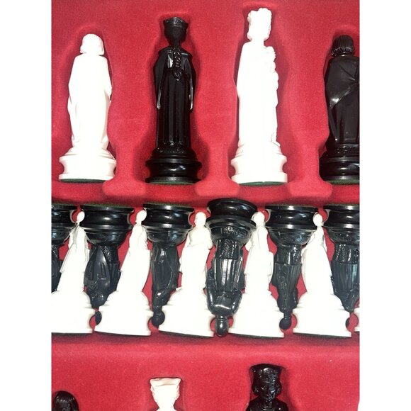 1959 RENAISSANCE CHESSMEN Chess Set 833 Board Booklet & Box BY E.S. LOWE Vintage - Picture 4 of 15